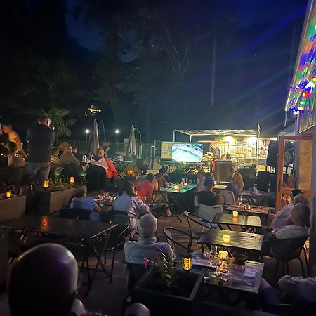 Camping Du Valentin 라헝스 외부 사진